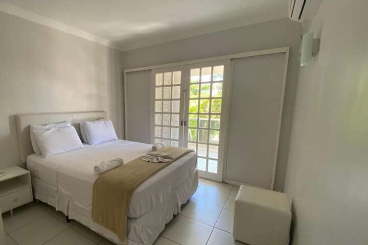 Room 33 of 79