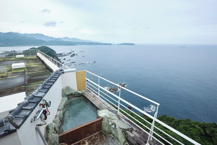 Hotel Urashima Resort & Spa