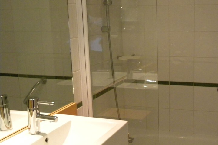 Bath Interior