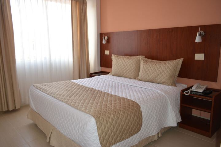 Room 30 of 122