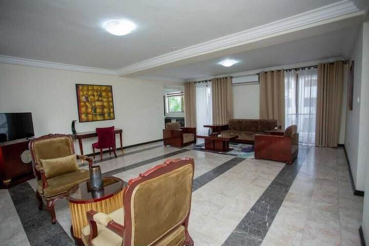 Room 10 of 26