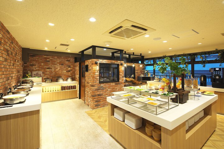 Dining Photos