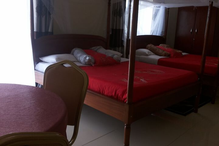 Room 21 of 73