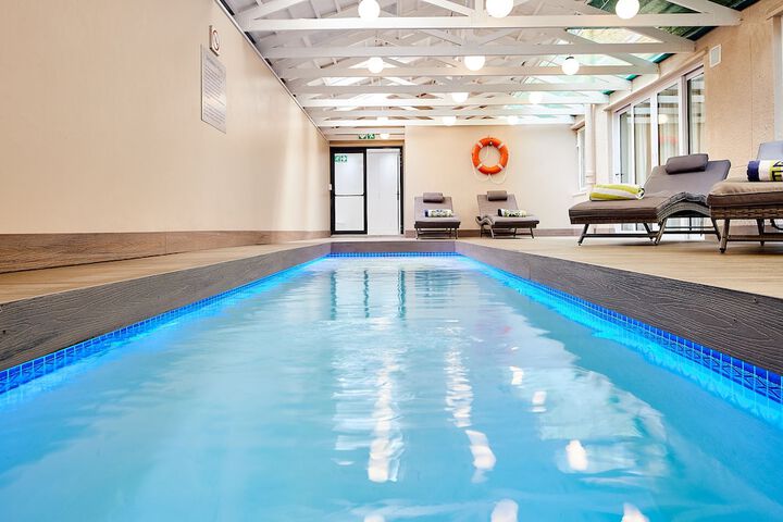 Pool 88 of 137