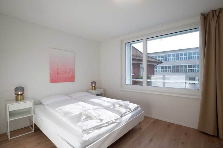Room 4 of 57