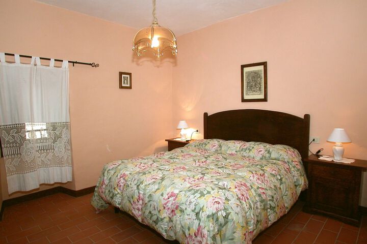 Room 10 of 113