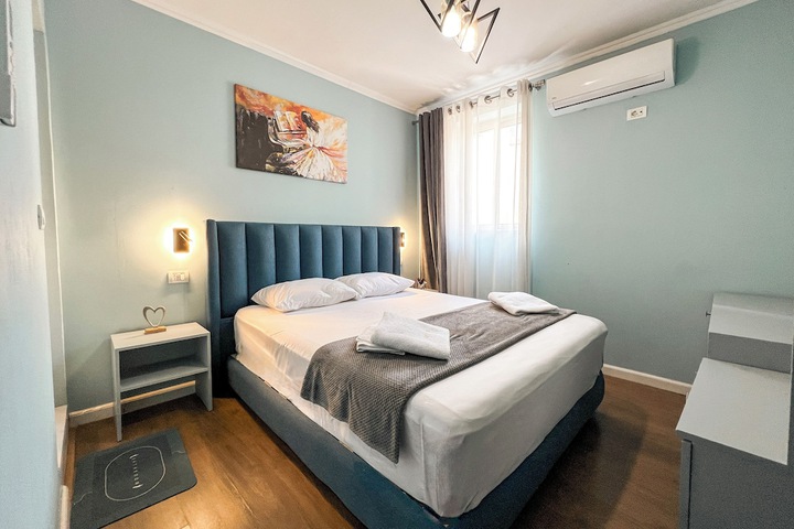 Room 46 of 107