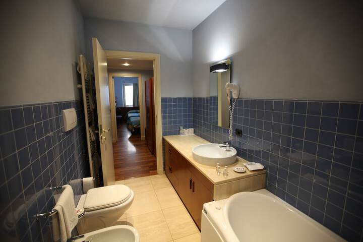 Room 54 of 89