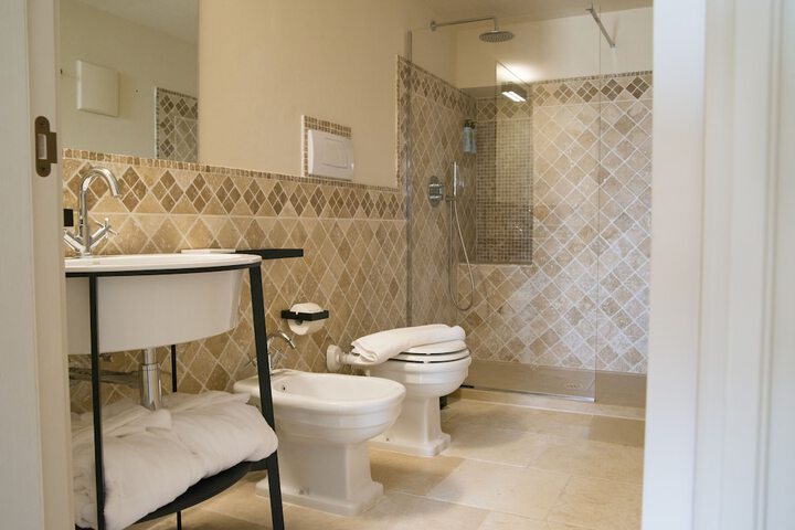 Room 49 of 92