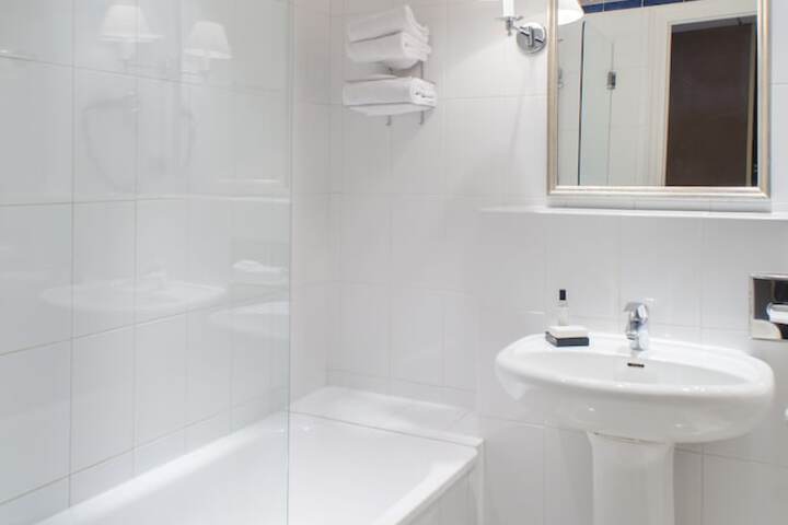 Bath Interior