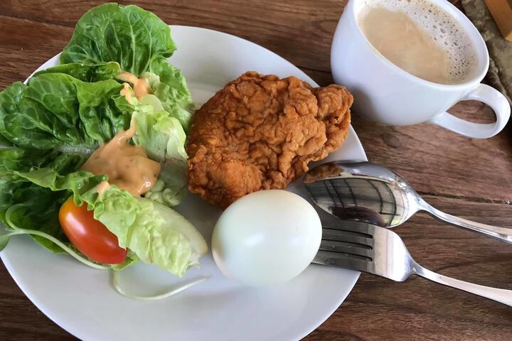 Dining 44 of 70