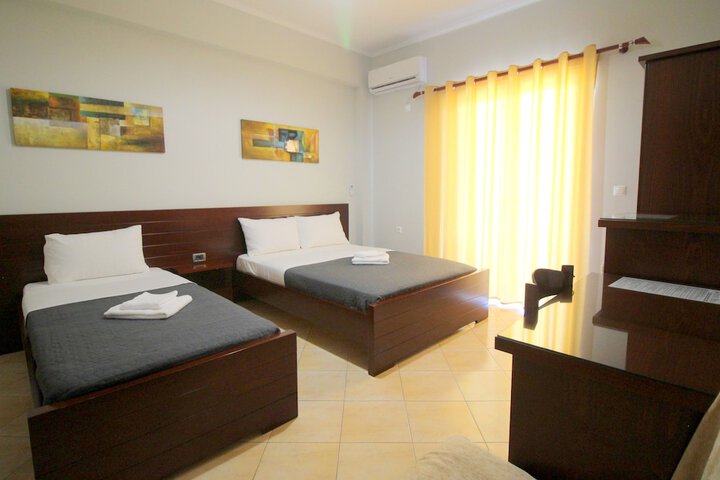 Room 44 of 245