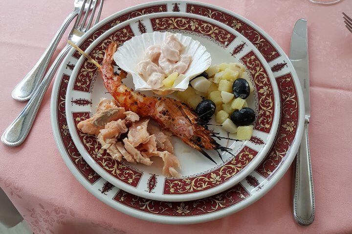 Dining Photos
