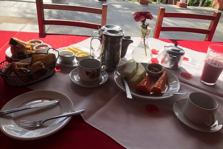 Breakfast/Coffee Service 26 of 31