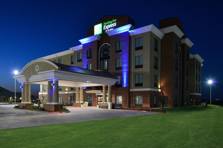 Hotel 56 of 57