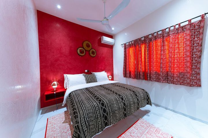 Room 27 of 59
