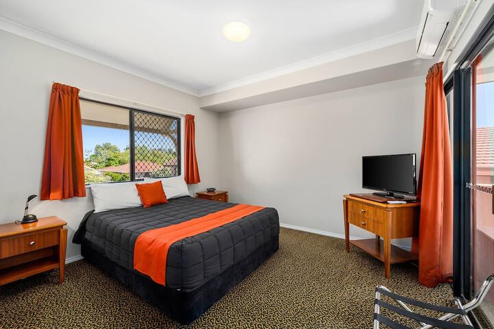 Room 14 of 54