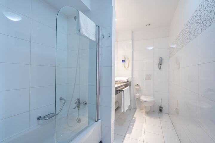 Bath Interior