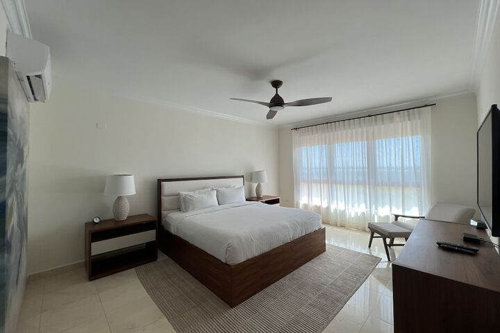 Room 3 of 55