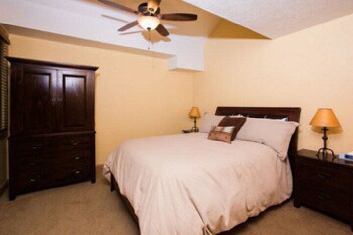 Room 70 of 80