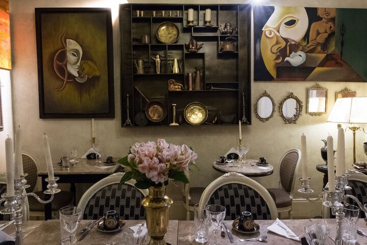 Dining 62 of 140