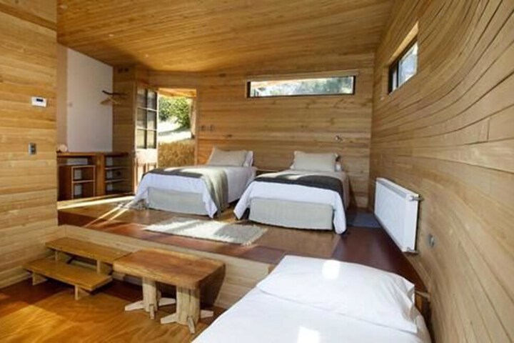 Room 10 of 49