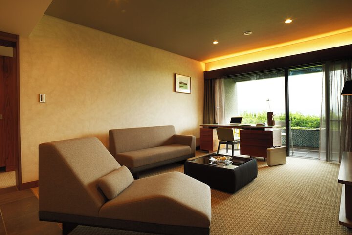 Room 56 of 98