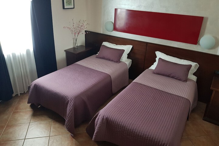 Room 7 of 35
