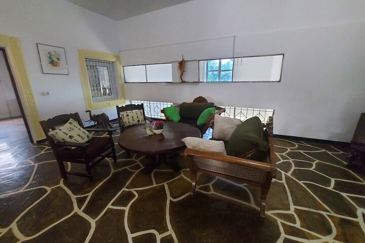 Room 34 of 52
