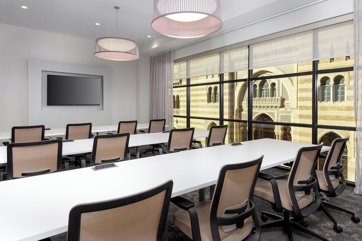 Meeting facility