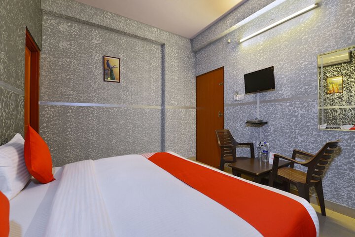 Room 10 of 24