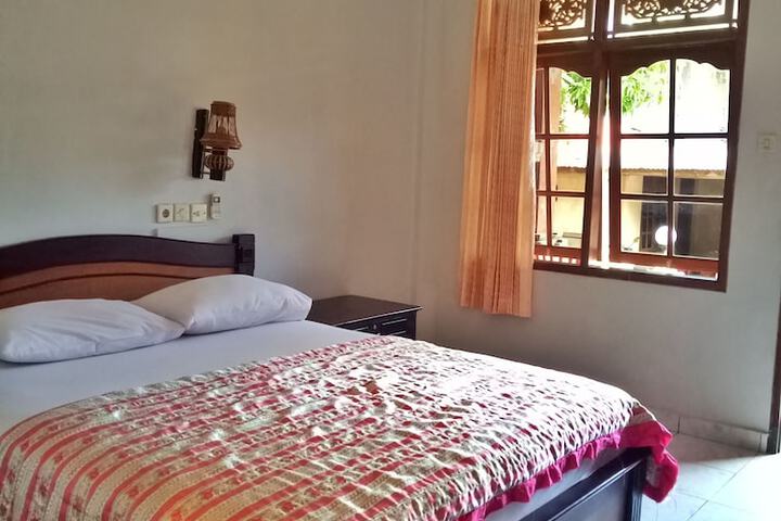 Room 3 of 61