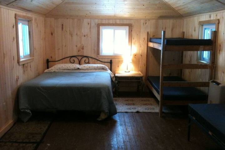 Room 5 of 78