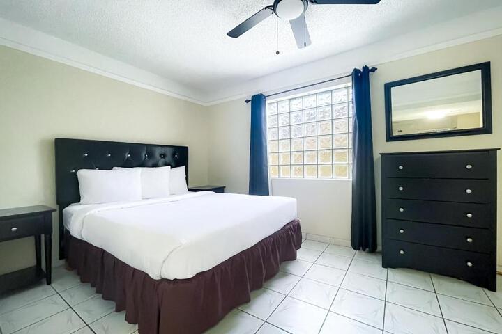 Suite 1 Bedroom 2 Beds (1 of 9)