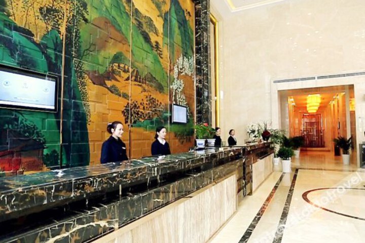 Hotel Interior 17 of 28