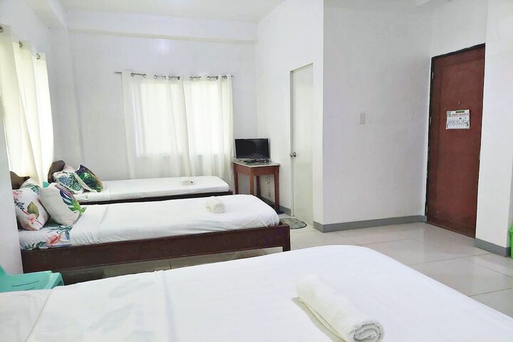 Room 21 of 57
