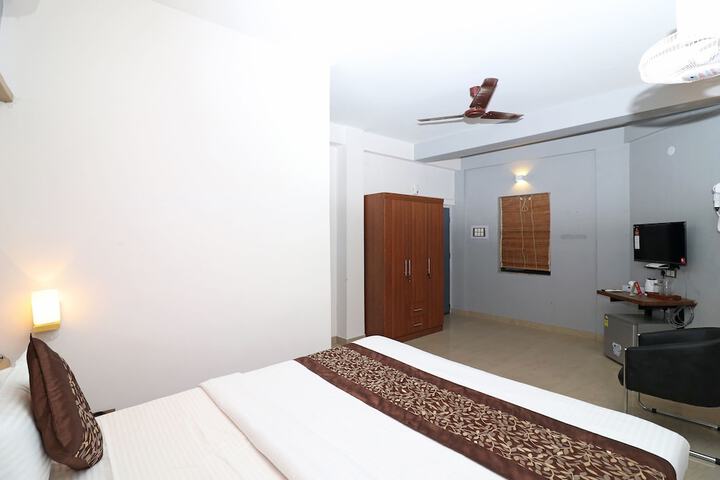 Room 16 of 20