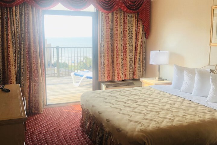 Standard | King Bed (8 of 10)