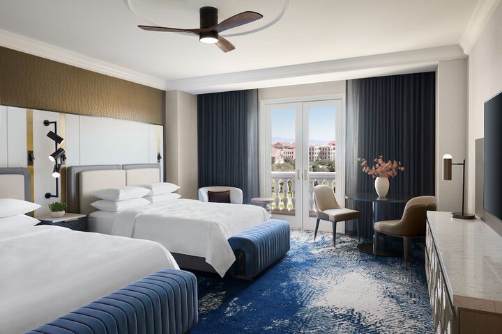 Room 25 of 192