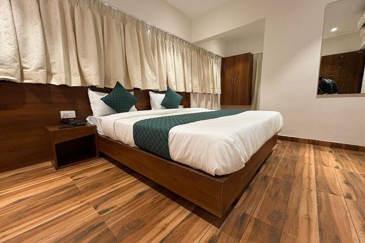 Room 20 of 42