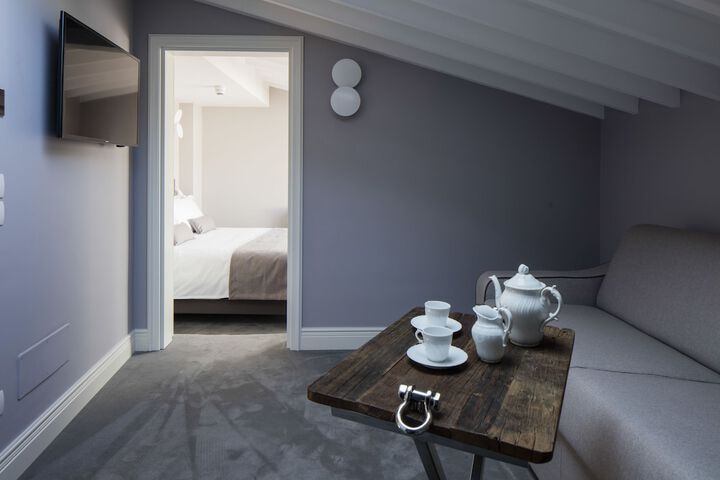 Room 19 of 50