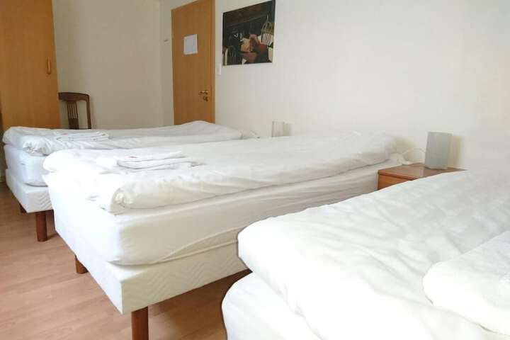 Room 21 of 48
