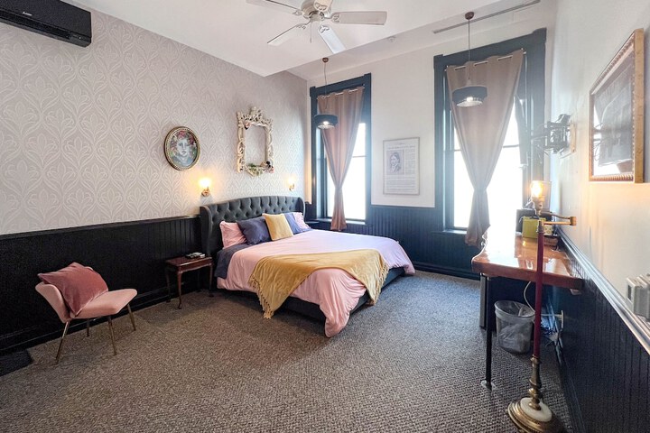 Room 46 of 139
