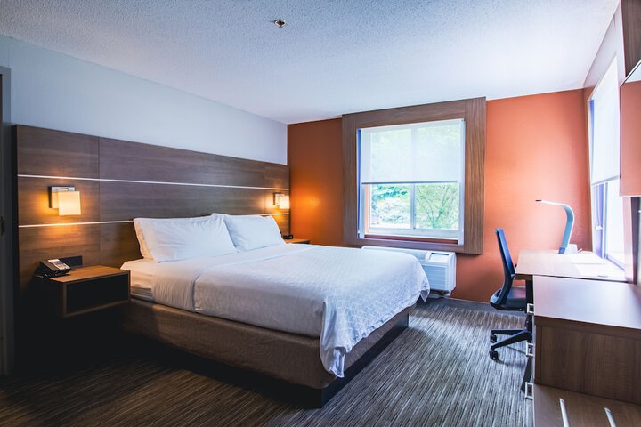 Suite King Size Bed (16 of 38)