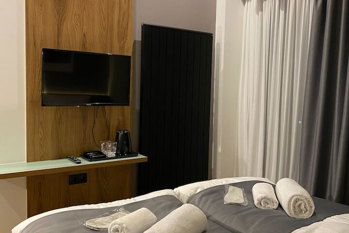 Room 22 of 147
