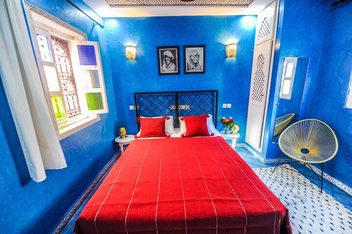 Room 28 of 74