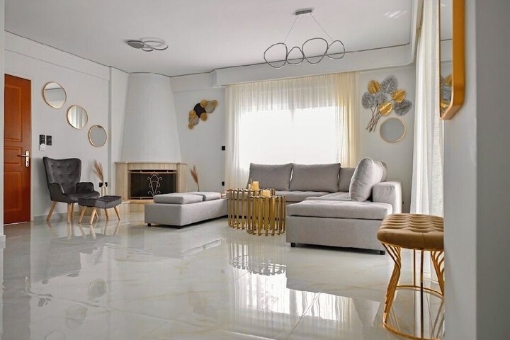 Room 45 of 121