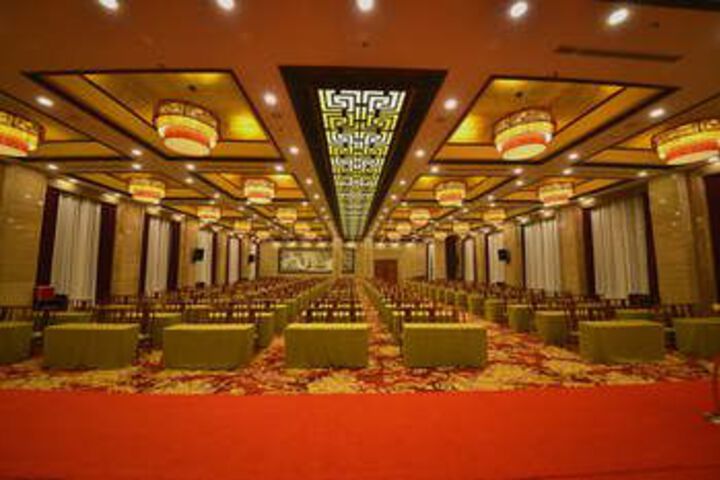 Ballroom/Hall 2 of 29