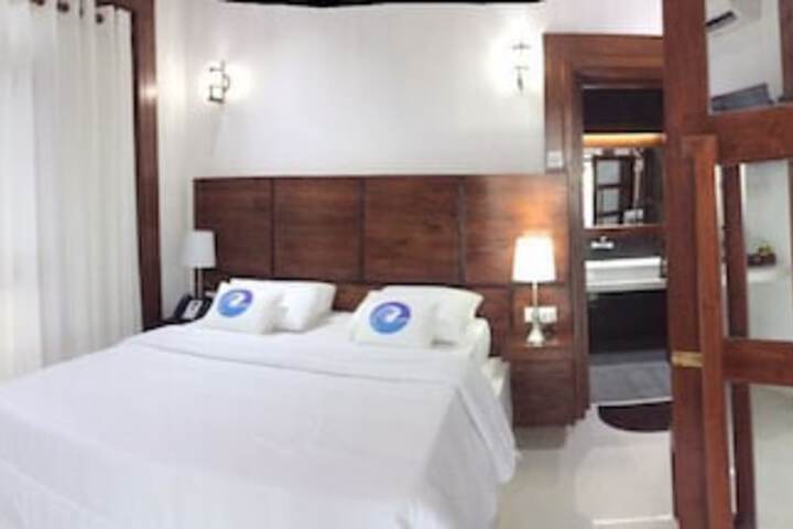 Room 6 of 36