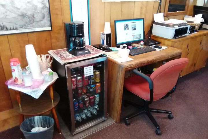 Hotel Interior 4 of 83